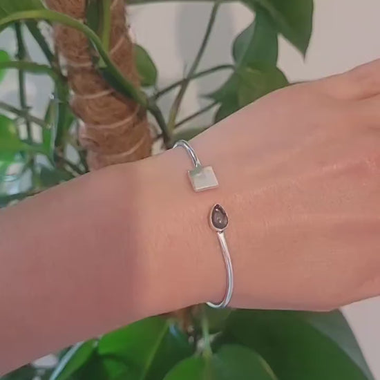 Silver bangle / Simple bracelet / Minimal / Minimalist / Elegant / Adjustable / Gift / Silver jewellery / Boho