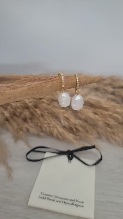 Fresh water pearl earrings / 18k gold plated / Wedding jewellery / Gift / Minimal / Pearl / Drop earrings
