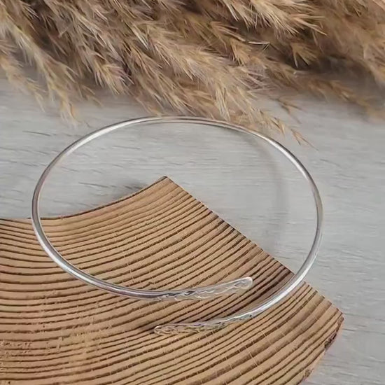 silver Upper arm bracelet / Cuff / Top arm band / Hammered jewellery / Handmade / Bohemian/ Boho / Ethnic / Unique design