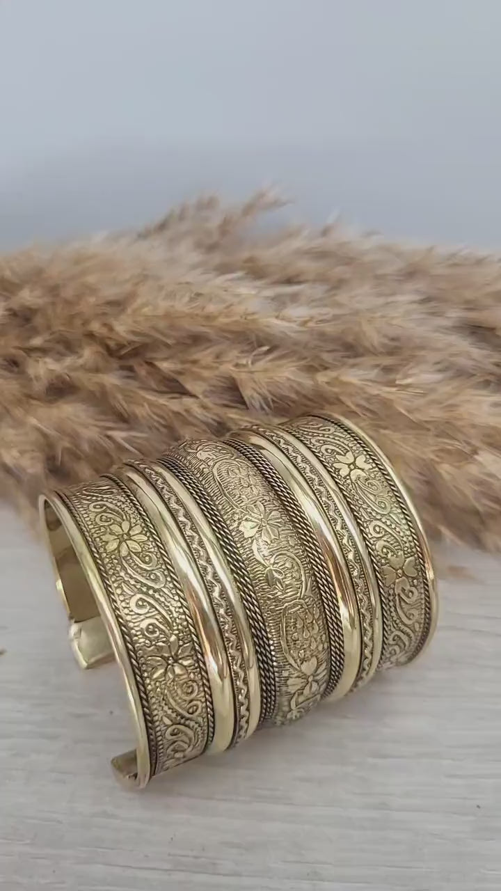 Large gold detailed cuff bracelet /Gold bracele / Cuff bracelet /Unisex bracelet / Boho /Bohemian / Cuff / Large bracelet/Ethnic / Tribal