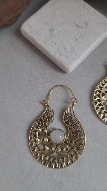 Brass detailed earrings / Bohemian jewelry / Gift for her / Spiral style