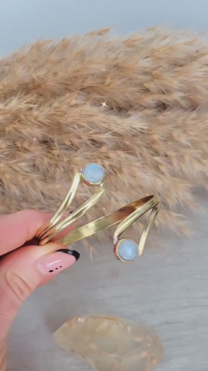 Adjustable Brass Moonstone Bracelet: Boho Ethnic Jewelry