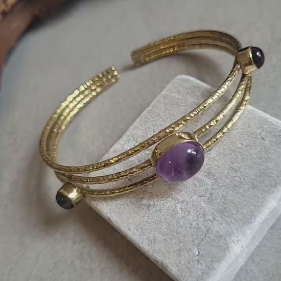 Hammered Brass Cuff Bracelet: Boho Ethnic Style, Three-Stone Design