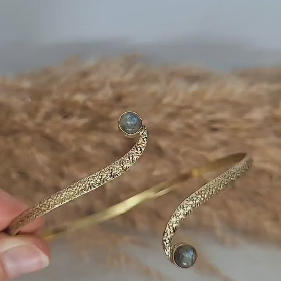 Brass labradorite arm bracelet / Arm cuff / Bangle / Crystal / Gold jewellery / Cute gift / Unique / Healing
