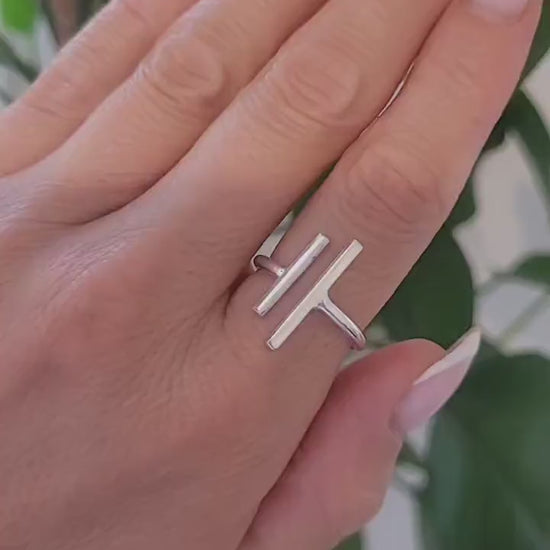 T-bone silver ring / Simple / Silver jewellery/ Minimal / Minimalist / Gift / Pretty / Simplicity