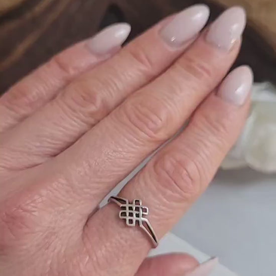 Silver Plated Delicate Line Ring – Minimal Open Design Band – Everyday Modern Jewellery Gift