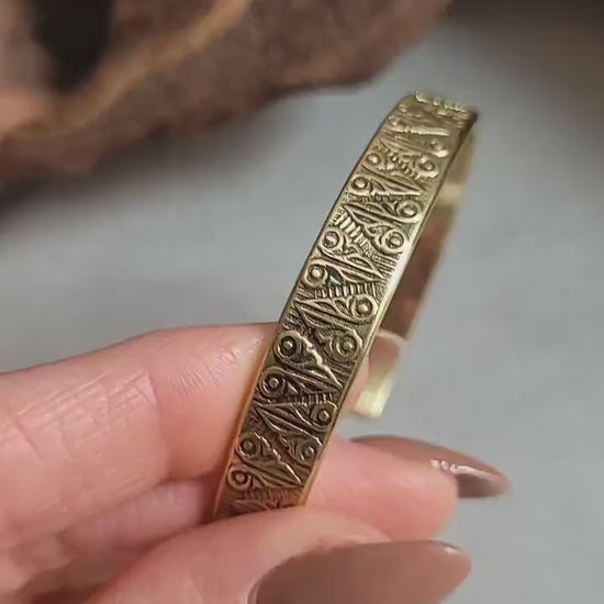 Brass bracelet / Detailed bracelet / Bangle  Cuff / Simple / Minimal / Minimalist jewellery / Gift / Ethnic