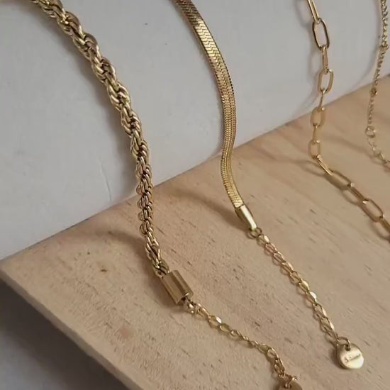 Gold bracelet stack / Chain bracelets / Bracelet set / Minmalist