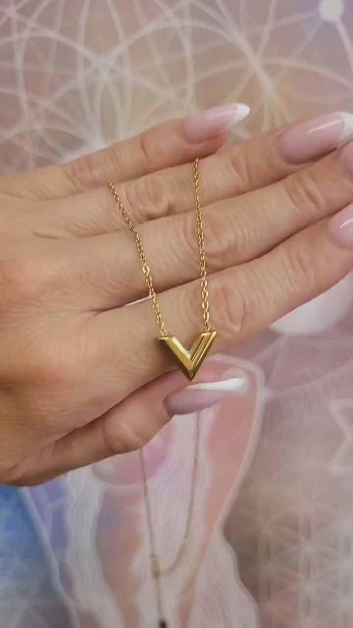 Minimalist Gold Necklace: Waterproof Stainless Steel Layering Chain