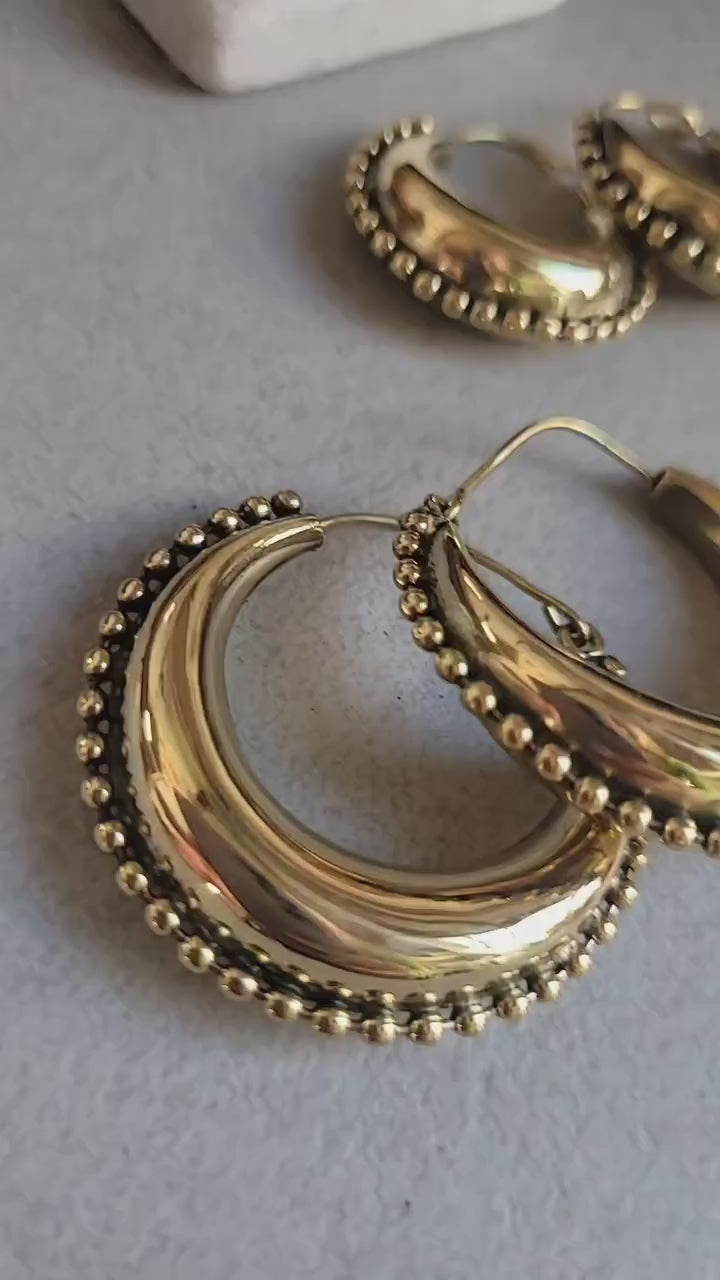 Chunky Brass Hoop Earrings: Lightweight Boho Style