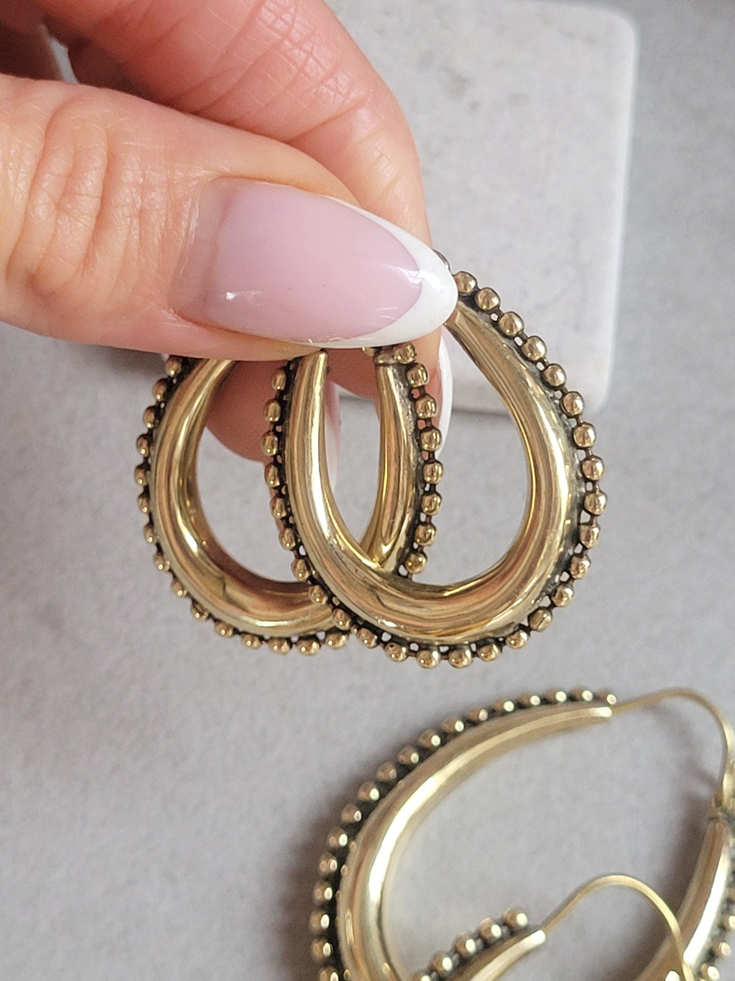 Golden hoops / Chunky hoops / Brass earrings / Gift / Bohemian / Small hoops / Large hoops / Hippie / Pretty