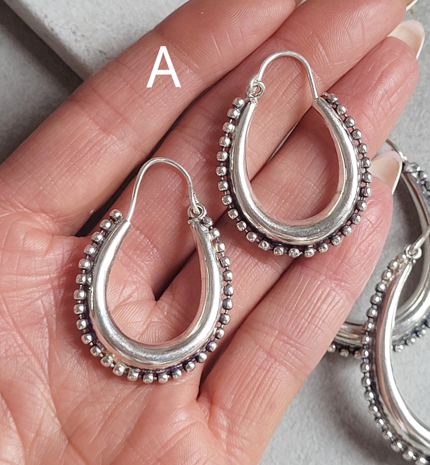 Silver hoops / Chunky hoops / Silver earrings / Gift / Bohemian / Small hoops / Large hoops / Hippie / Pretty