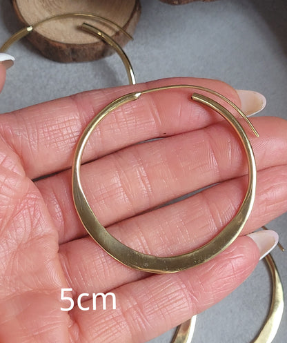 Brass hammered hoops / Hoop earrings / Small hoops / Large hoops / Hippie / Unique / Free shipping