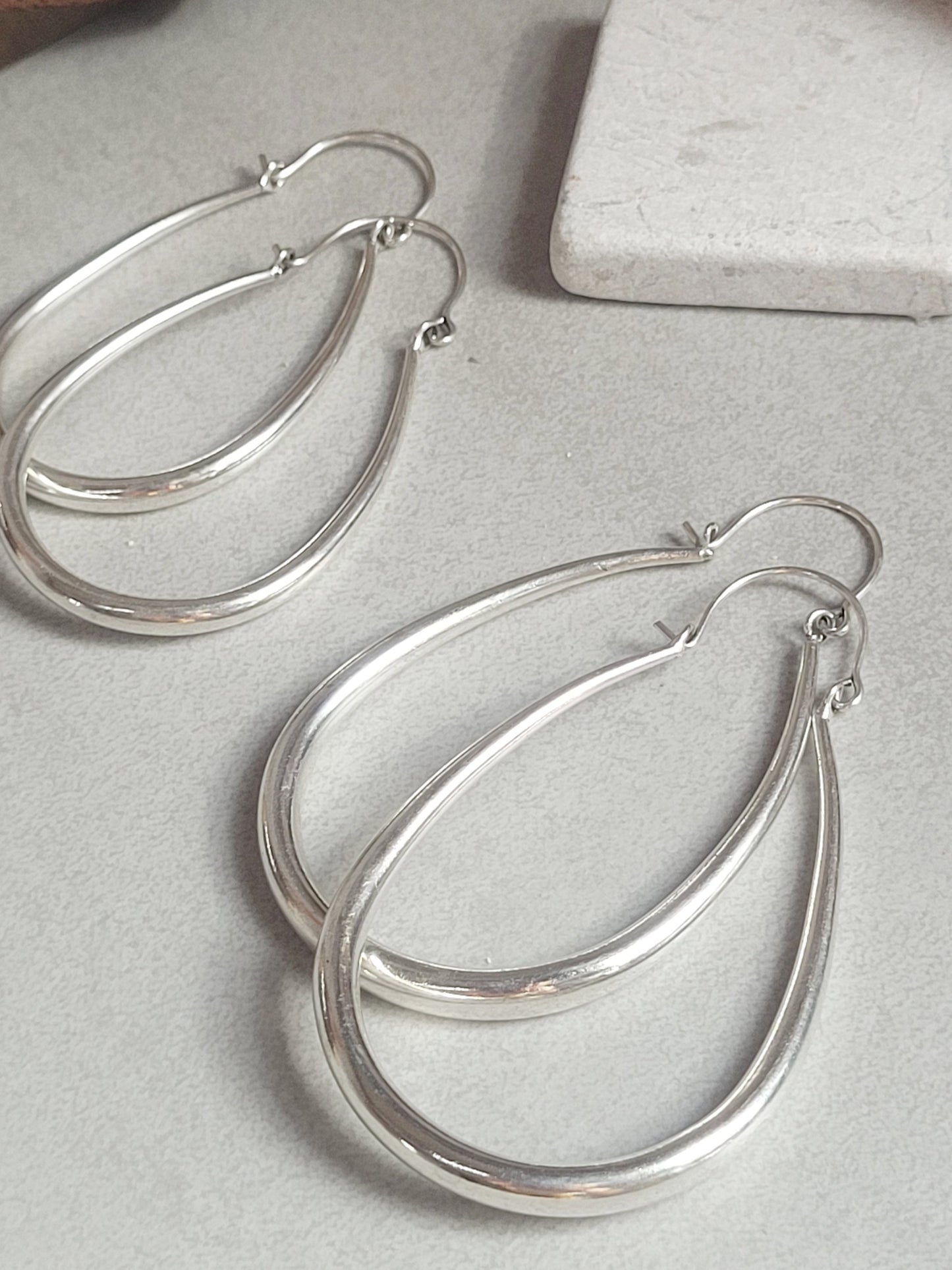 Silver hoop earrings / Small hoops / Large hoops / Lightweight hoops / Teardrop earrings / Ethnic / Pretty / Elegant / Ethnic