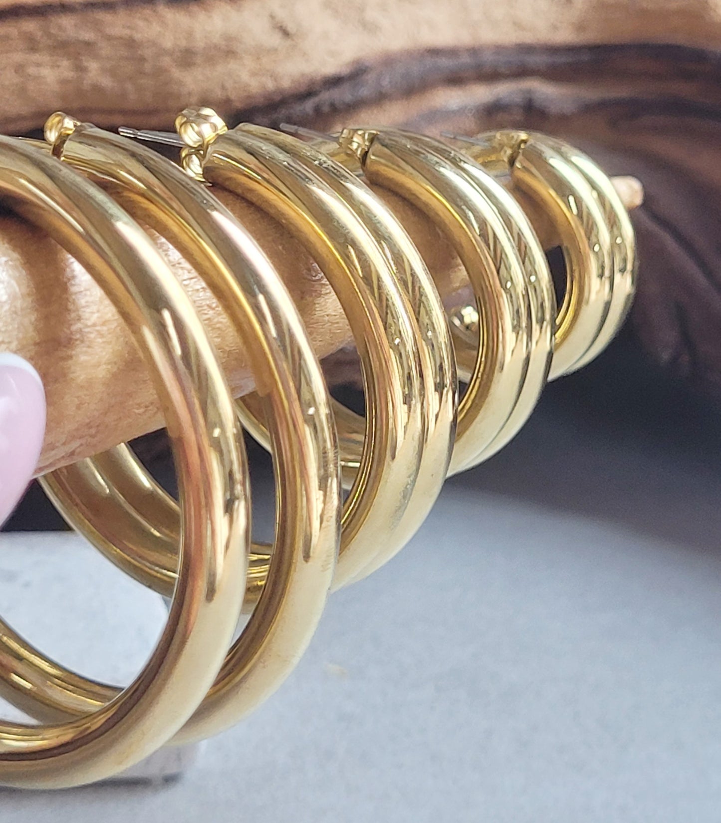 Chunky golden hoops / Brass hoops / Thick hoops / Small hoops / Large hoops / Simple earrings / Lightweight earrings / Free UK shipping