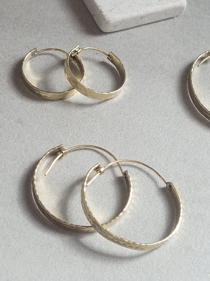 Brass hammered hoops / Hoop earrings / Small hoops / Large hoops / Hippie / Unique / Hoops / Gold / Golden jewellery / Boho