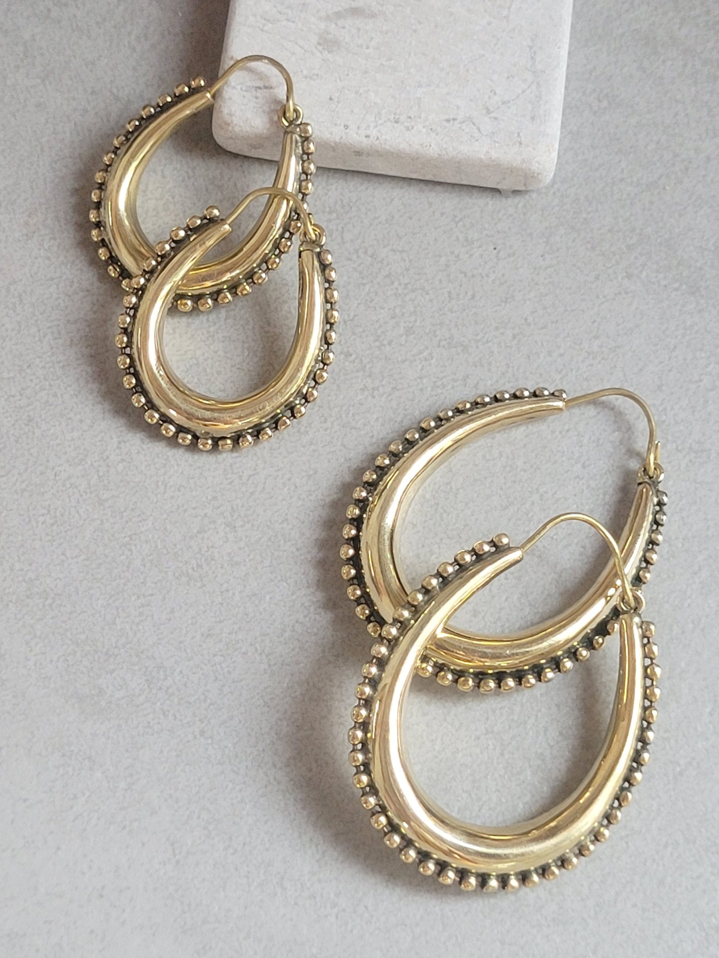 Golden hoops / Chunky hoops / Brass earrings / Gift / Bohemian / Small hoops / Large hoops / Hippie / Pretty
