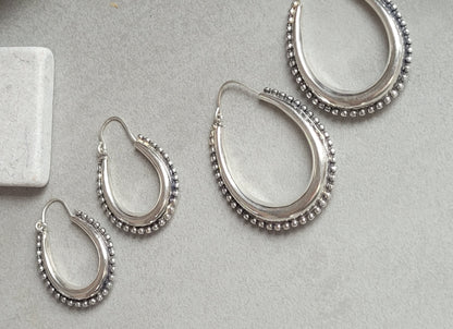 Silver hoops / Chunky hoops / Silver earrings / Gift / Bohemian / Small hoops / Large hoops / Hippie / Pretty