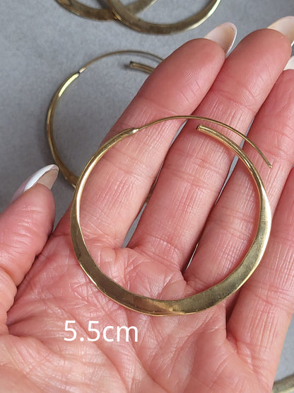 Brass hammered hoops / Hoop earrings / Small hoops / Large hoops / Hippie / Unique / Free shipping