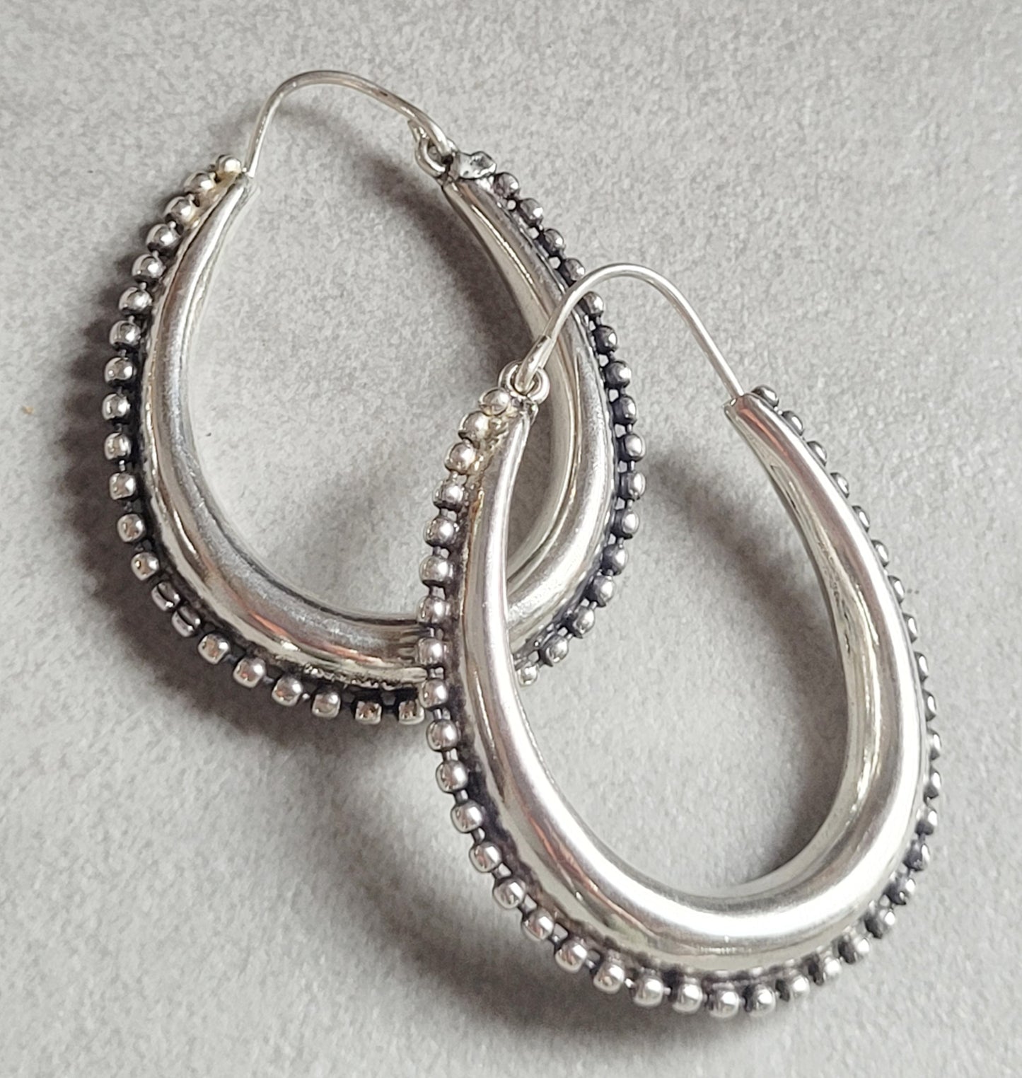 Silver hoops / Chunky hoops / Silver earrings / Gift / Bohemian / Small hoops / Large hoops / Hippie / Pretty