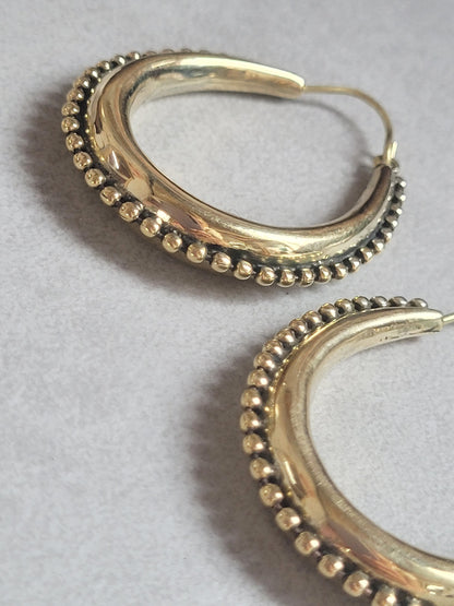 Golden hoops / Chunky hoops / Brass earrings / Gift / Bohemian / Small hoops / Large hoops / Hippie / Pretty