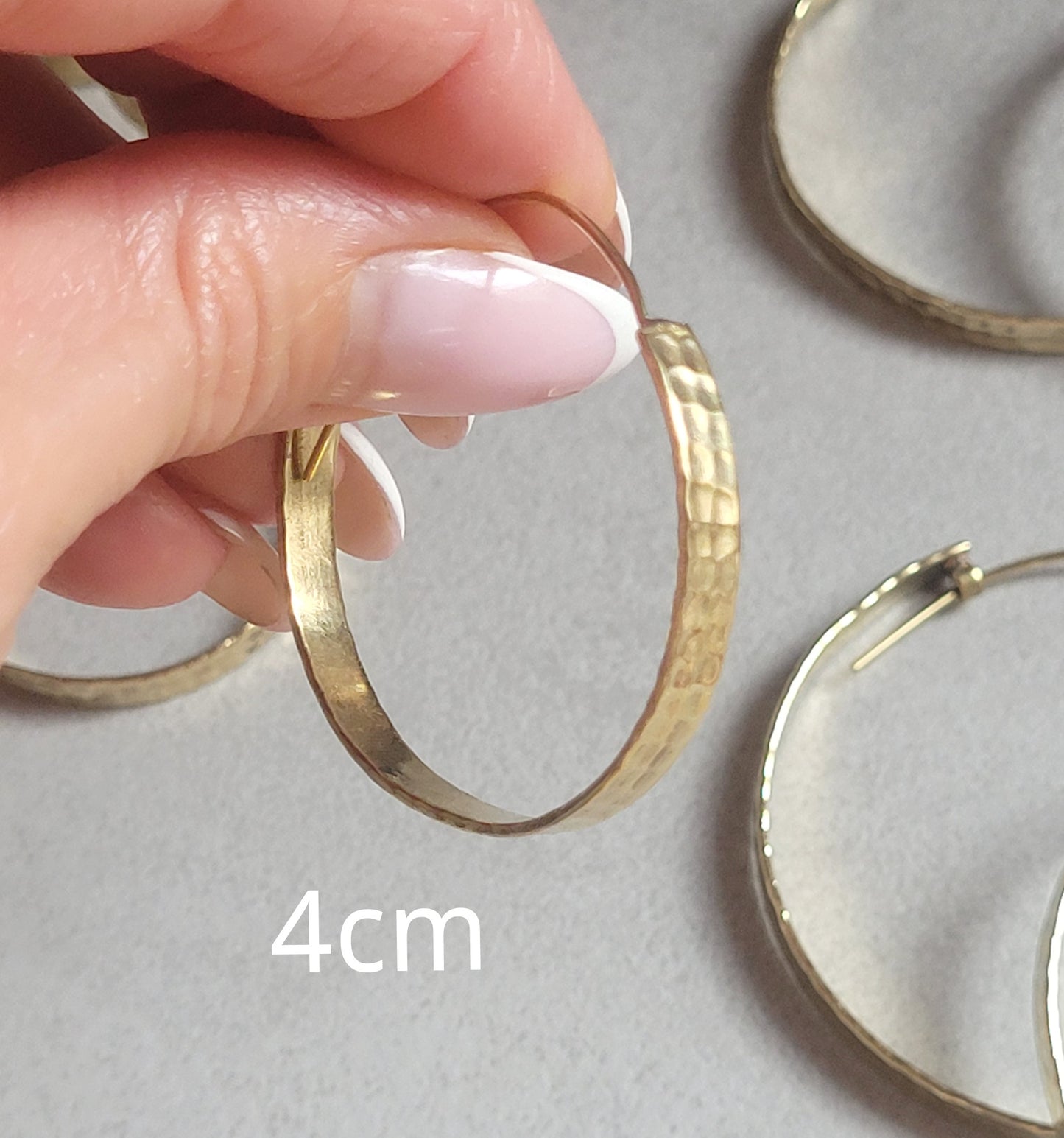 Brass hammered hoops / Hoop earrings / Small hoops / Large hoops / Hippie / Unique / Hoops / Gold / Golden jewellery / Boho