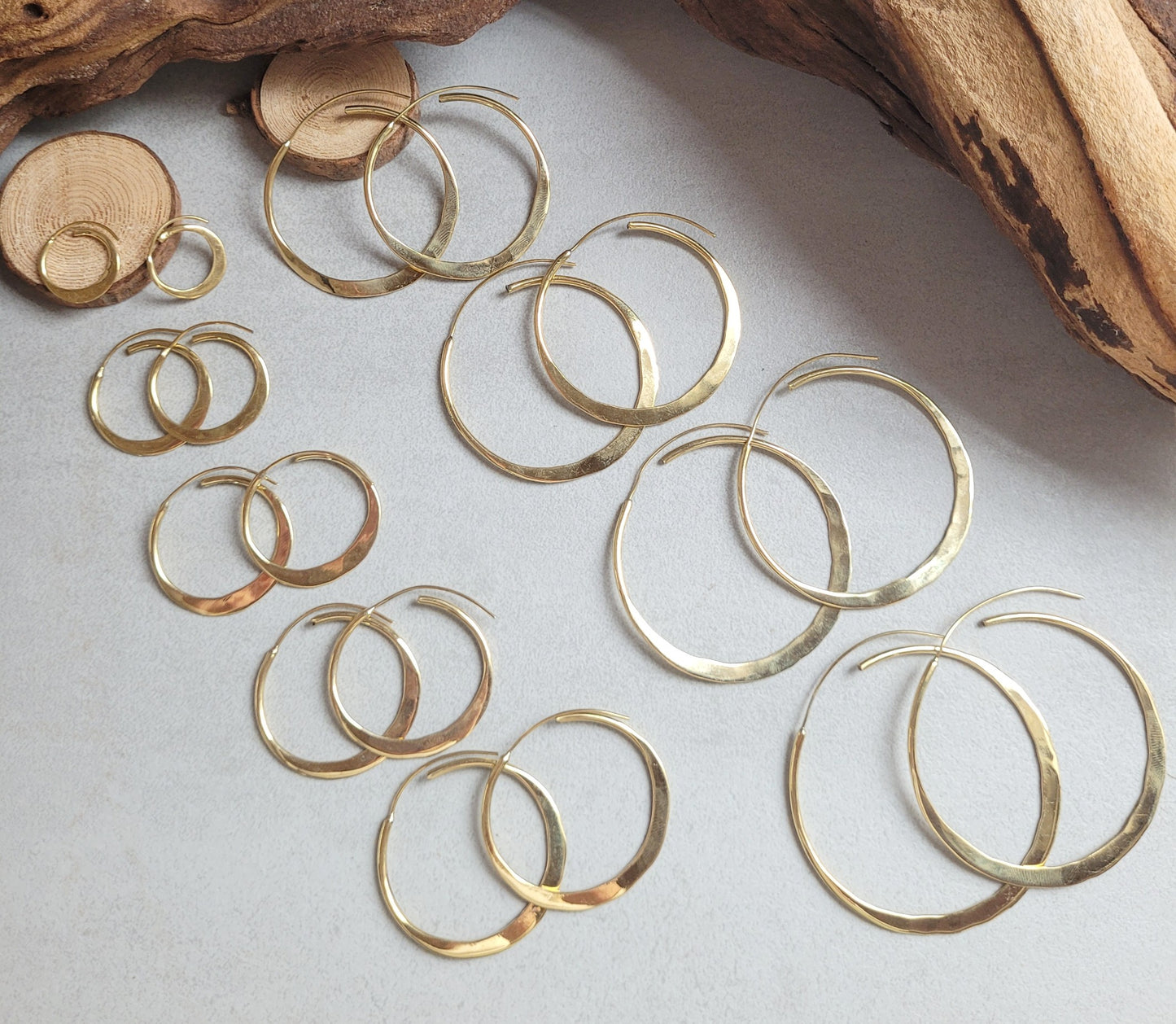 Brass hammered hoops / Hoop earrings / Small hoops / Large hoops / Hippie / Unique / Free shipping