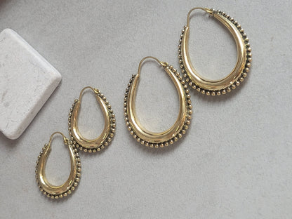 Golden hoops / Chunky hoops / Brass earrings / Gift / Bohemian / Small hoops / Large hoops / Hippie / Pretty