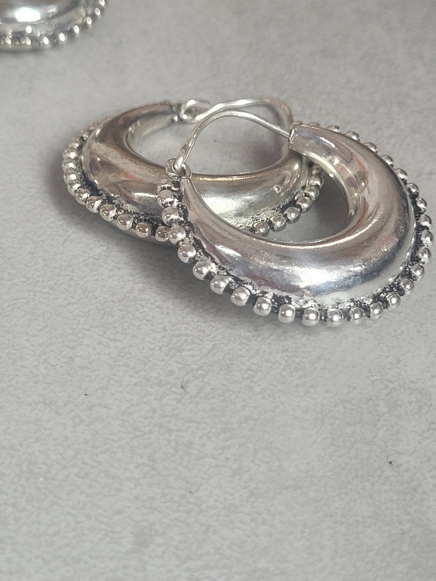 Silver chunky lightweight hoops  / Small hoops / Large earrings  /  Gypsy  /  Bohemian  /  Boho  /  Ethnic hoops